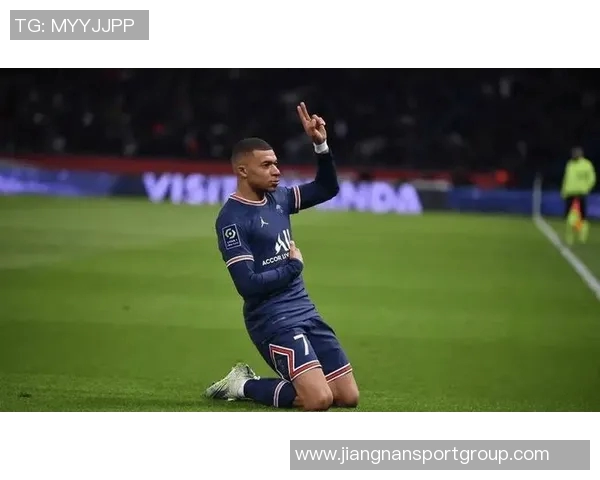 欧洲世预赛精彩瞬间:姆巴佩麦克托米奈梅里诺进球争夺最佳荣誉 欧洲世预赛精彩瞬间:姆巴佩麦克托米奈梅里诺进球争夺最佳荣誉