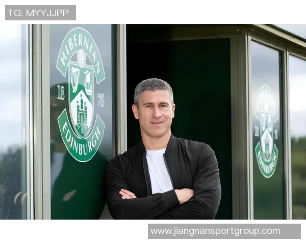 国安新帅蒙哥马利已抵达北京开启执教之旅球迷期待新篇章