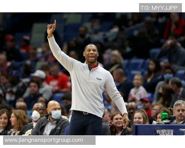 新赛季首位下课主教练或将诞生鹈鹕内部严肃考虑解雇威利格林